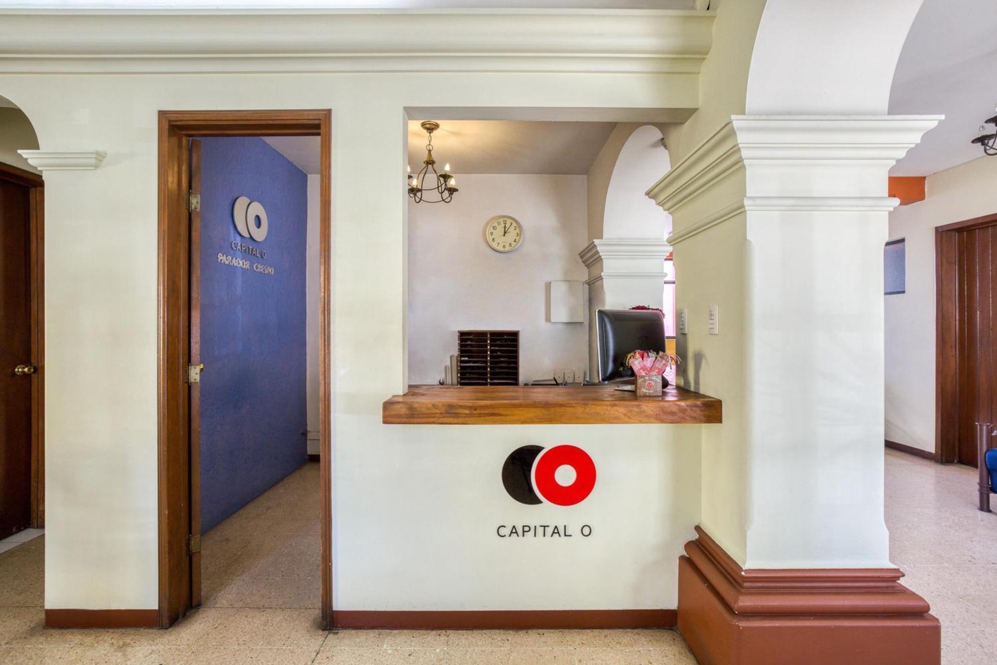 Capital O Parador Crespo Hotel, Oaxaca Dış mekan fotoğraf