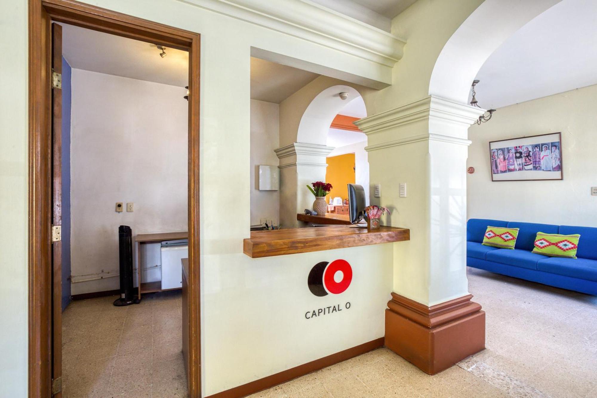 Capital O Parador Crespo Hotel, Oaxaca Dış mekan fotoğraf